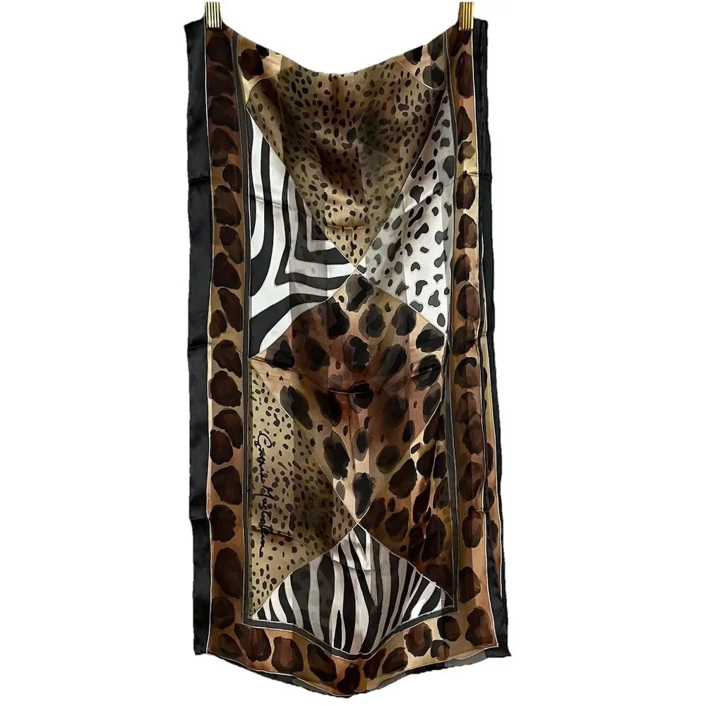 Cynthia MacCollum 100% Silk Rectangle Geometric‎ Animal Print Scarf Signed 15x57